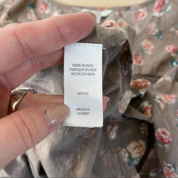 Lucky Brand Crochet Lace Floral Puff Sleeve Blouse - Picture 7 of 12